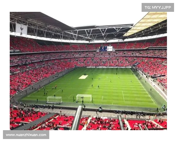 2021欧冠杯足球场设计理念解析及其对现代体育建筑的启示